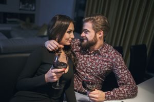 Vous parlez principalement de choses futiles (et un peu salaces)